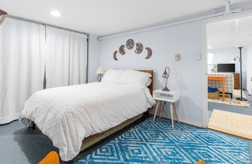 Wilmington Apartment | Newly renovated 1 bedroom with yard and parking