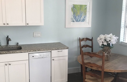 St. Pete Beach Cottage | Newly Renovated 1 Bed, 1 Bath, St Pete Beach Cottage