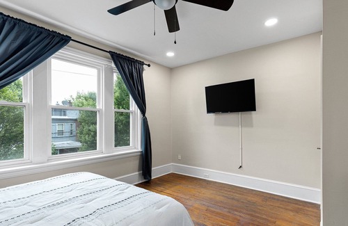 Wilmington House | Newly renovated 3-bedroom spacious home on a great block ,minutes from downtown.