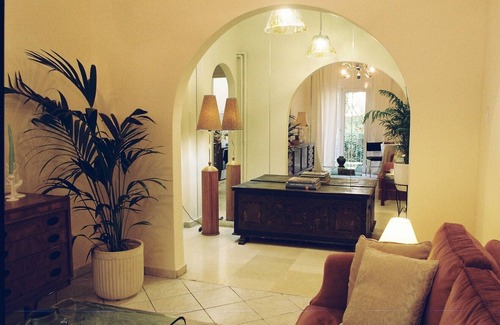 Athens Condo | Newly Renovated Apartment in a Lush Green Neighborhood in Central Athens
