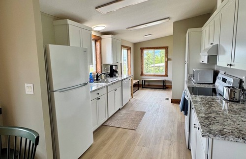 Island Park Cabin | Newly renovated Blue Spruce Cabin – Island Park Getaway Close to Yellowstone NP!