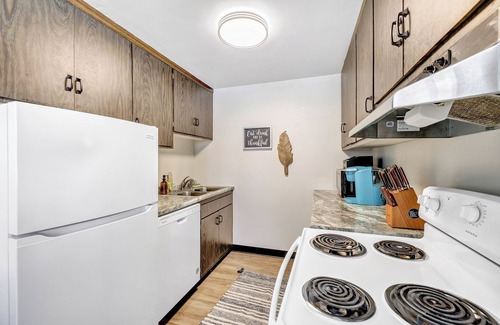 Green Bay Apartment | Newly Renovated, Boho-Chic Upper Suite