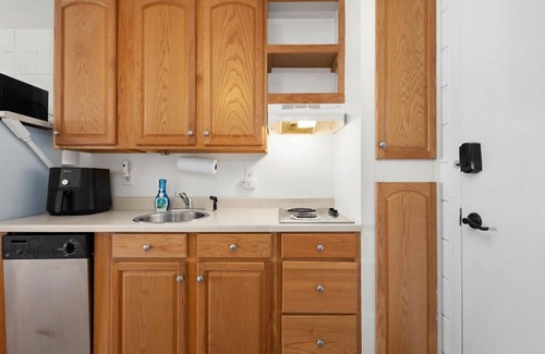 Ocean City Apartment | Newly Renovated Budget Friendly Oceanfront Studio