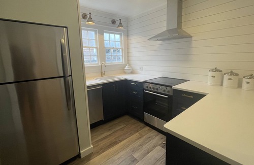 Madison House | Newly renovated cottage in a private beach community.