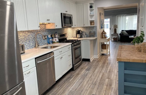 North Beach Haven Cottage | Newly Renovated Cozy Beach Cottage in desirable Brant Beach