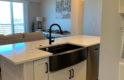 Grand Haven Condo | Newly Renovated: Grand Landing #311. lofted 3 BR, 2 bath, 2 bunks 10 guests!