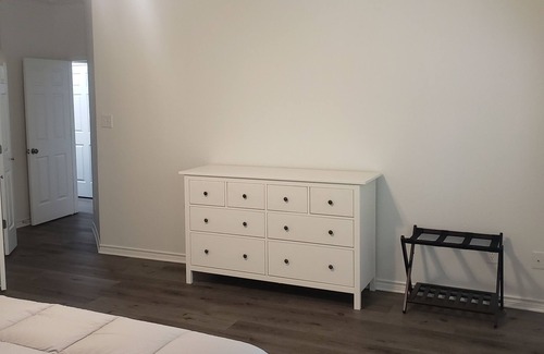 Temple House | Newly renovated, high-quality home in Temple medical district