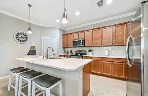 Naples House | Newly renovated home in desirable Naples!