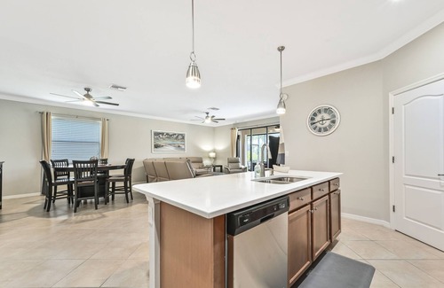 Naples House | Newly renovated home in desirable Naples!