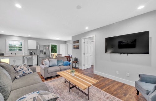 Charlotte House | Newly Renovated Home Huge Backyard w/New Porch/Deck 4BR/2BA - 2mi from Uptown