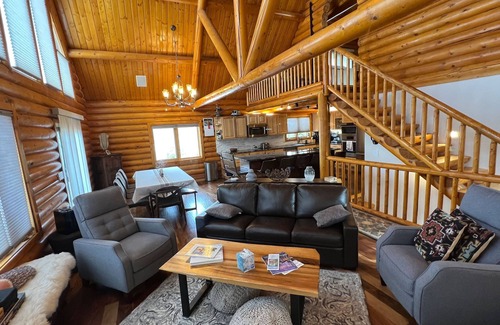 Grand Lake Cabin | Newly renovated home with gorgeous lake views