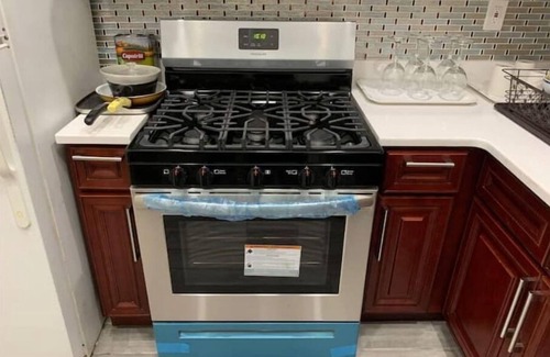 Queens House | Newly renovated house, 10 minutes from Manhattan