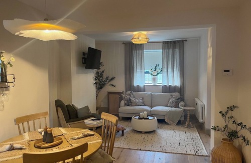 Armagh House | Newly Renovated Luxury Home - Armagh City Centre