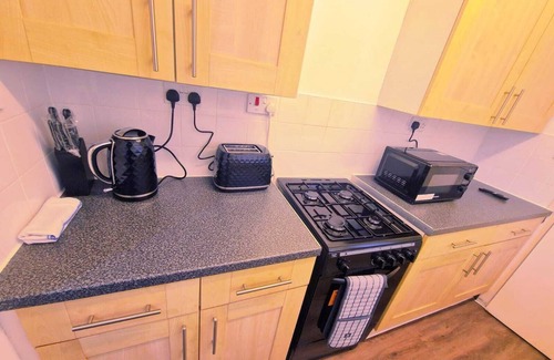 Everton House | Newly renovated, modern home close to LFC Stadium. Great Value.