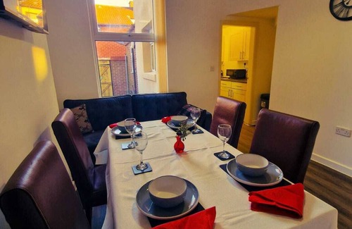 Everton House | Newly renovated, modern home close to LFC Stadium. Great Value.