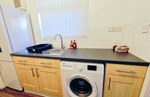 Everton House | Newly renovated, modern home close to LFC Stadium. Great Value.