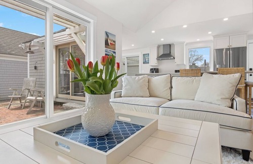 Mashpee House | Newly Renovated New Seabury Mews Home!