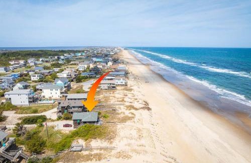 South Nags Head House | Newly Renovated Oceanfront Cottage