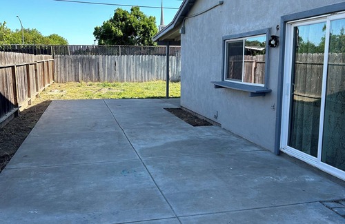 Ceres House | Newly Renovated Peaceful Home in Ceresnn