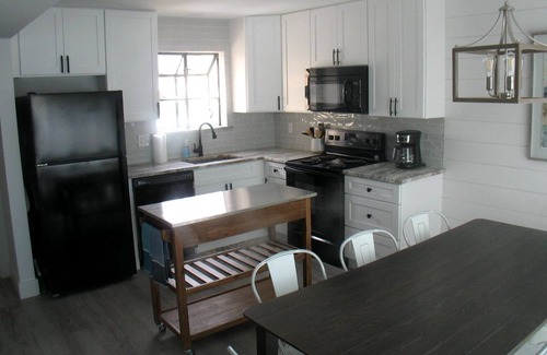 Holiday Isle Villa | Newly Renovated Sandpiper Cove unit 3