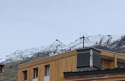 Jeux Apartment | Newly renovated T2 apartment of 34m2 located in the heart of the Alpe d'Huez.