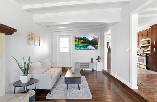 Imperial Beach House | Newly Renovated | Private | Spacious Yard | Pets