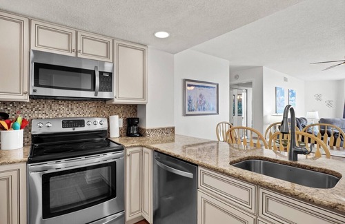 Sneads Ferry House | Newly renovated two bedroom, oceanfront condo