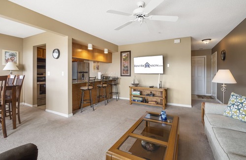 Indian Point Condo | Newly Updated Condo! Beautiful Lake View-Great Location!