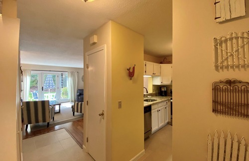 Brewster Condo | Newly updated, traditional townhouse with recently renovated bathrooms - a favorite for our guests.
