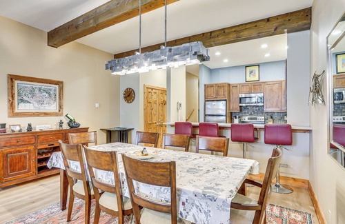 Avon Condo | Newly Upgraded Avon Condo w/Pool & Hot Tub Access