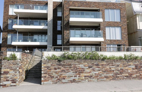 Newquay Cottage | Newquay Fistral Beach View