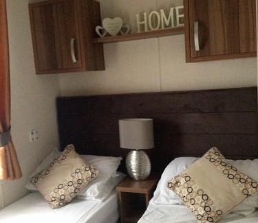 New Quay Ski Chalet | Newquay Haven caravan 42x14 with Ocean Views