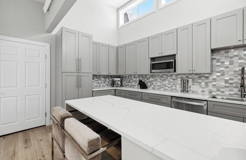 Edwards Condo | nExquisite 2 Bedroom, 2 Bath Avon Condo near the base of Beaver Creek Mountain!