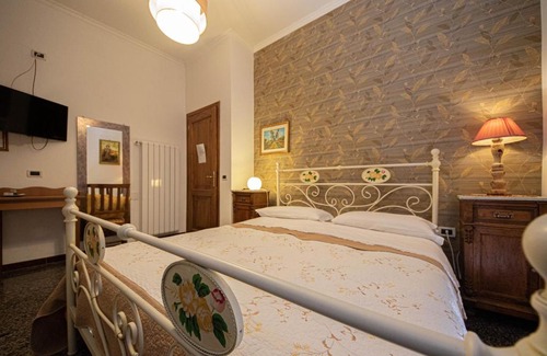 Tivoli Bed & Breakfast | Next Stop 28