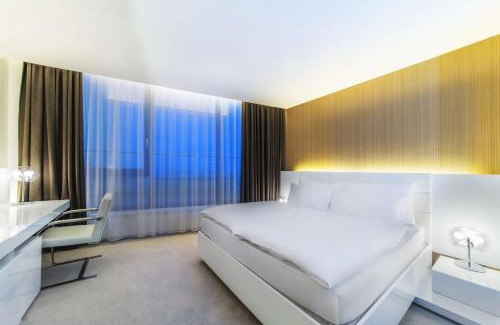 Ruzinov Hotel | NH Bratislava Gate One