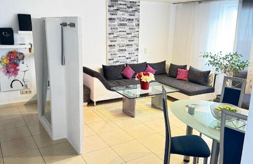 Bretzenheim Apartment | Ni Va Li
