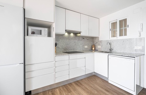 Benidorm Apartment | Nice 12-A Apartment Levante Beach