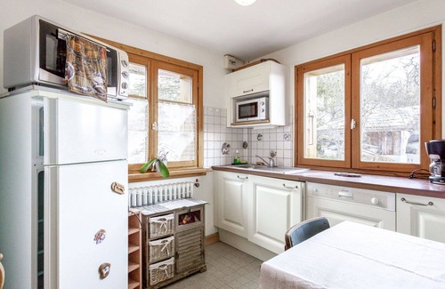 Saint-Gervais-les-Bains Apartment | Nice apartment for 4 guests with WIFI, TV and balcony