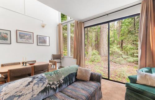 Bear Valley Apartment | Nice All-Season Condo in BV Village - Sundowner 9