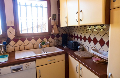 Ferrals-les-Corbieres House | Nice and quiet house with private pool and tennis court in village