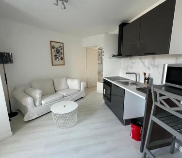 Centre Apartment | Nice and warm studio to relax