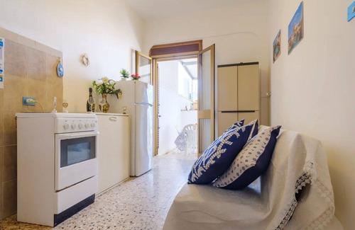 Torre Specchia Ruggeri Apartment | Nice apartment for 4 guests with WIFI, TV and pets allowed, close to Otranto