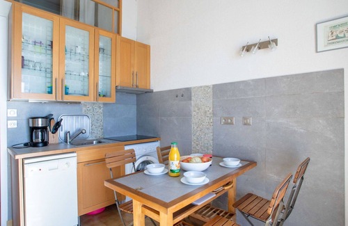 Rayol-Canadel-sur-Mer Apartment | Nice apartment for 4 guests with pool, WIFI, TV and balcony