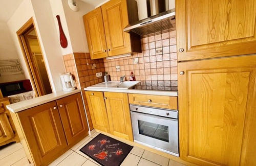 Monetier-les-Bains Apartment | Nice Apartment With Balcon View On The Mountain