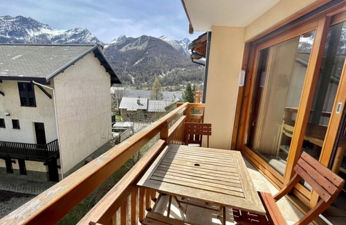 Monetier-les-Bains Apartment | Nice Apartment With Balcon View On The Mountain