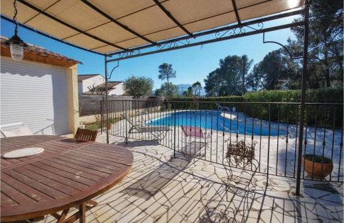 Roquebrune-sur-Argens Apartment | Nice Apartment In Roquebrune Sur Argens