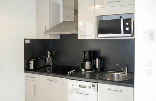 Bourgenay House | Nice apartment in villa for 4 people with hot tub, pool, TV, terrace and pets allowed