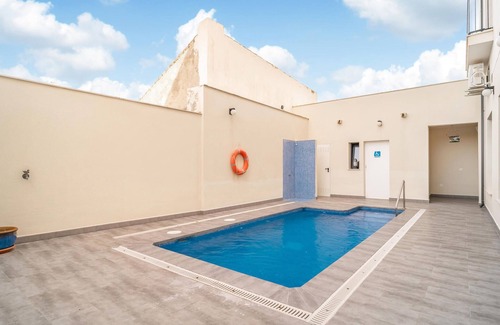 Fuente de Piedra Apartment | Nice apartment in Fuente de Piedra