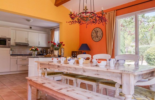 Nans-les-Pins Apartment | Nice apartment for 8 people with private pool, WIFI, TV and terrace
