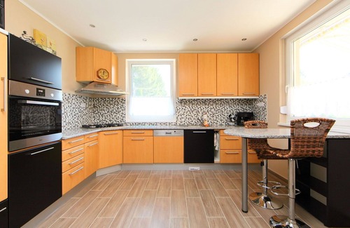 Balatonszemes Apartment | Nice apartment for 6 people with WIFI, hot tub, TV and terrace